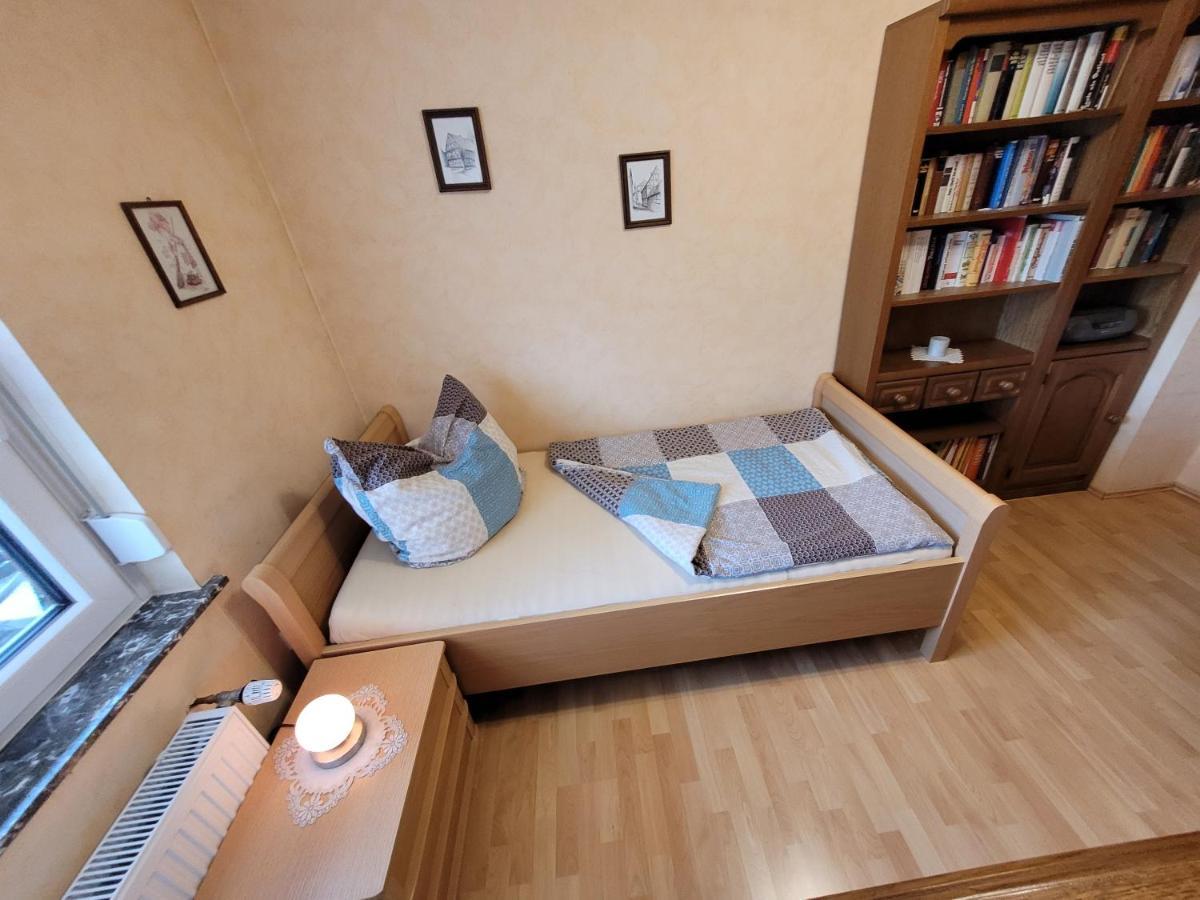 Am Pingenpfad Apartment Merchweiler